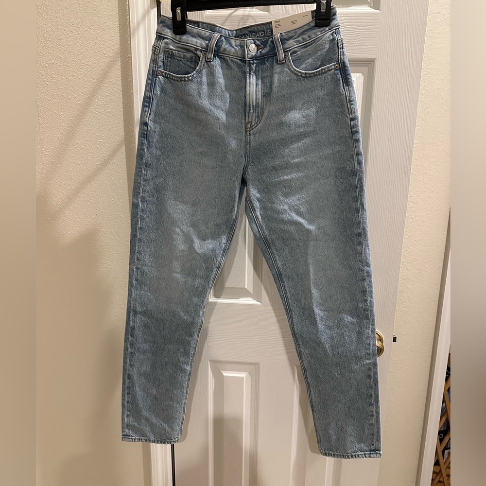 American Eagle Mom Jean Blue Breeze Strigid Jeans Size 4 - 27W